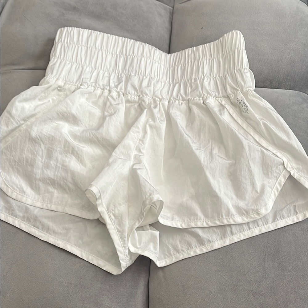 “Free People Movement: The Way Home Shorts- White size XS”